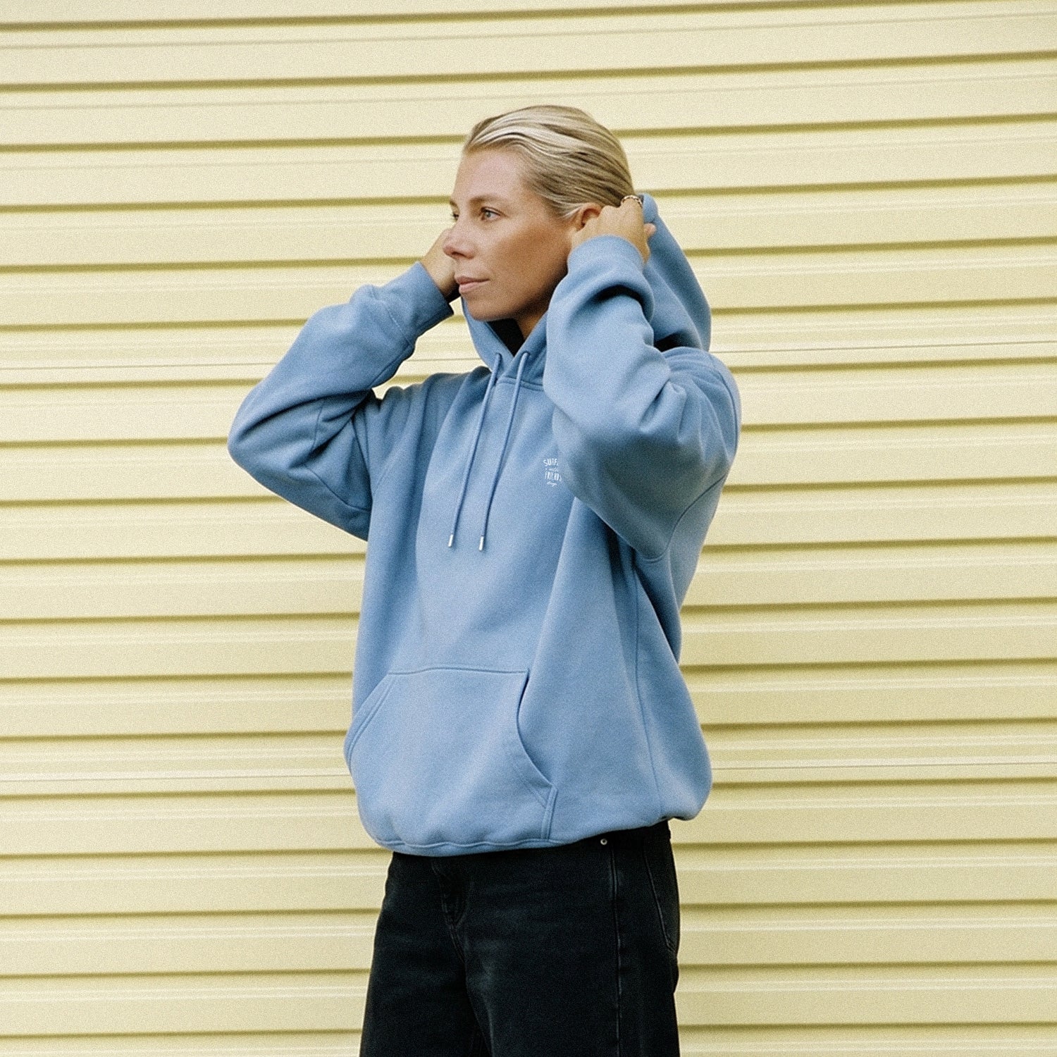 Hoodie Azul Claro